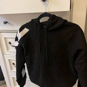 ZYIA Black Hoodie Women’s XL